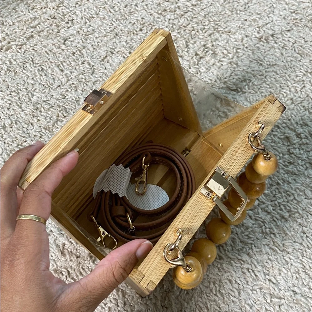 Wooden Beaded Handbag - Picture 2 of 2
